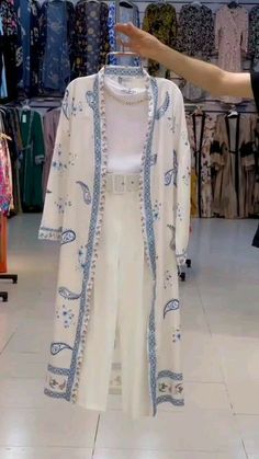 Fashion Indian Outfits, Bakra Eid, Look Boho Chic, Outfits Indian, Mode Turban, Fashion Indian, Western Outfit, Latest Mehndi