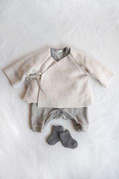 MAKIE Unisex Baby Set Kimono Fleece Jacket, Ivory Japanese Baby Clothes, Kimono Onesie, Japanese Baby, Baby Kimono, Unisex Baby Gifts, Handmade Baby Clothes, Baby Fits, Baby Trend, Baby Set