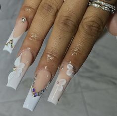 White And Nude Nail Designs, Nails Initials Design, Nails Initials, Anniversary Nails, Acrylic Ombre, Nails Charms, Wedding Day Nails, Engagement Nails