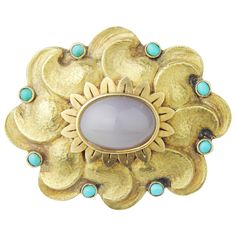 An 18kt hammered yellow gold, agate and turquoise brooch pin. This piece is finished beautifully with cabochon cut turquoise pieces and a large cabochon agate in the centre, surrounded by gold flower petals. The hand sculpted and hammered gold is reminiscent of fine Italian jewellery, however is unmarked. The pin has a safety 'slide clip' and is working well. Italian Jewelry, Hammered Gold, Gold Flowers, Flower Petals, Brooch Pin, Agate, Yellow Gold, Turquoise, Yellow