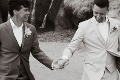 Dreamy boho west coast gay elopement at Hug Point State Park in the gorgeous state of Oregon.