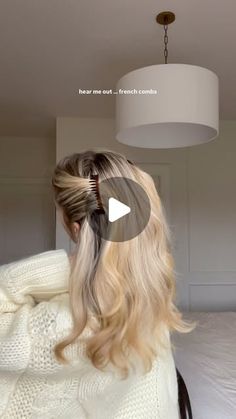 Audrey Anne Jean on Instagram: "save for hair inspo! so chic, quick and keeps your hair out of your face 🤎
•
•
•
#frenchcomb #frenchcombs #hairtutorial #halfup #halfuphalfdownhairstyle #dailyhairstyle #easy hairstyles #hairinspiration #braidhack #hairhack #ponytail #ponytailhack #hairstyles #hair  #simplehairstyles #hairinspo #hairtutorial #hairhacks  #easyhairstyles  #style" Gorgeous Hairstyles, Daily Hairstyles, Half Up Half Down Hair, Vintage Hairstyles, Outfit Style, Gorgeous Hair, Hair Hacks, For Hair