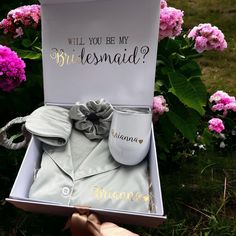 "Are you looking for proposal boxes for your Bridesmaid Maid of Honor or Matron of Honor?  We have two different options: Deluxe Gift Box and Luxury Gift Box. 🌺DELUXE GIFT BOX INCLUDES🌺 1 Beautiful Premium Quality Personalized Gift Box with Gold Foiled Text and Gold Ribbon Pajama Set customized with name or initial on the front Matching Color Eye Mask Matching Color Scrunchie 🌺LUXURY GIFT BOX INCLUDES🌺 1 Beautiful Premium Quality Personalized Gift Box with Gold Foiled Text and Gold Ribbon Pajama Set customized with name or initial on the front Matching Color Eye Mask Matching Color Scrunchie Wine Tumbler personalized with name 🌺Pajama Colors🌺 WHITE / CHAMPAGNE / BLUSH / SOFT MAUVE /DUSTY BLUE /DUSTY ROSE/ NAVY BURGUNDY/ MAPLE /FOREST GREEN/ BLACK/ SAGE/ ROSEWOOD/ VERY PERI 🌺WINE TUM Green Bridesmaid Proposal, Bridesmaid Proposal Box Ideas, Bridesmaids Proposal Boxes, Maple Forest, Groomsmen Boxes, Gold Foil Text, Proposal Boxes, Black Sage, Bridesmaid Proposals