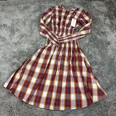 Something Navy Blanche Smocked Plaid Midi Dress Western Fitted New Womens Small * Size: Xs * Condition: In New Condition! * Please See Pictures For Exact Color And Condition! * Ask Any Questions! * Offers Welcome! Bundles Encouraged! * Ships Quickly! Red Fitted Smocked Dress, Fitted Red Smocked Dress, Red Fitted Smocked Dress With Ruched Detail, Fitted Red Smocked Dress With Ruched Details, Casual Fitted Knee-length Smocked Dress, Fitted Knee-length Casual Smocked Dress, Fitted Plaid Dresses With Smocked Bodice, Casual Knee-length Fitted Smocked Dress, Fitted Plaid Dress With Smocked Back