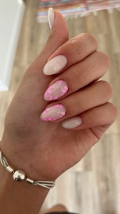 Aesthetic Nail Designs Almond, Aesthetic Nail Designs, Nail Designs Almond, Bright Nail Designs, Aesthetic Nail, Sns Nails, Simple Acrylic Nails