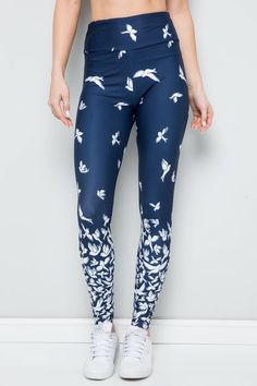 ALL OVER BIRD PRINT LEGGING High waist band Super Comfortable Great quality Fabric content: 88% polyester 12% spandex Bird Print, Bird Prints, Printed Leggings, Waist Band, High Waisted Leggings, Quality Fabric, High Waist, Birds, High Waisted