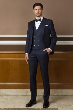 Reception Suits, Wedding Suits Men Black, Men Suits Black, Groom Tuxedo Wedding, Black Tuxedo Suit, Best Wedding Suits, Groom Dress Men, Black Suit Wedding, Blue Suit Wedding