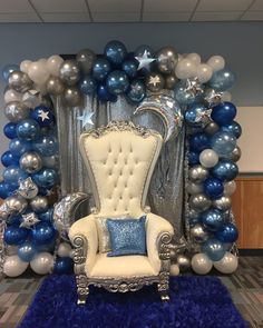 Starry Night Quinceanera Decoration, Star Themed Quinceanera, Quince Throne Chair, Under The Stars Sweet 16 Decoration, Star Quinceanera Theme, Stars Quinceanera Theme, Midnight Quinceanera Theme, Sweet 16 Party Ideas Blue