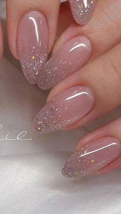 uñas tendencia 2023 invierno, uñas sencillas aesthetic, uñas almendradas Grey Nails, Nails 2021, Wedding Nails Design, Bride Nails, White Nail, Nails Fall, Autumn Nails, Bridal Nails, Prom Nails