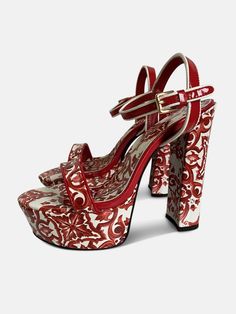 Pauline Flower Patent Leather Sandal - Glory Connection Red Floral Print, Shoes Platform, Platform Heels Chunky, Blue Sandals, Designer Style, Red Shoes, Chunky Heel, Blue Shoes, Winter Wear