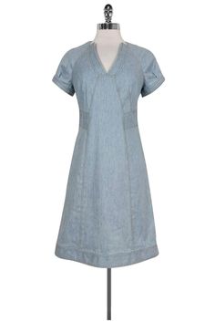 Current Boutique-Derek Lam - Light Blue Chambray Dress Sz 4 Chic Mid-length Cotton Denim Dress, Classic Summer Denim Dress, Classic Denim Dress For Workwear In Spring, Classic Fitted Denim Dress, Classic Spring Denim Dress For Work, Classic Spring Denim Cotton Dress, Classic Cotton Denim Dress For Spring, Classic Knee-length Spring Denim Dress, Classic Knee-length Denim Dress For Spring