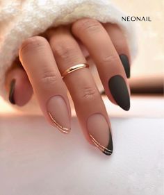 Elegant Acrylic Nails Classy, Neutral Beach Nails, Black Wedding Nails, Gala Nails, Unghie Sfumate, Fashion Moodboard