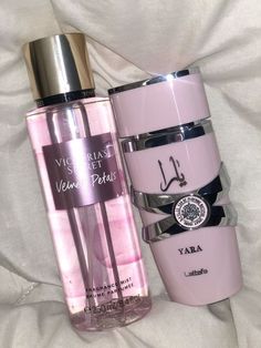 Smell Like Strawberries And Vanilla, Strawberry Sent, Rose Scented Perfume, Yara Perfume Combo, Sweet Perfumes For Women, Almond Perfume, Yara Perfume, Almond Scent