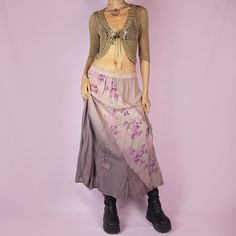 The Vintage 90s Purple A Line Midi Skirt is a dusty pinkish-purple ombre pattern boho maxi skirt with adorned with embroidered floral details, embellished with sequins and beads, and featuring an elastic waistband. ESTIMATED SIZE M TAG SIZE EUR 38 - UK 12 MEASUREMENTS Length 84cm - 33.07 inch Waist 78cm - 30.70 inch Our model is 172 cm tall and usually wears size XS. We ship worldwide from Spain and offer free shipping on all orders when you buy 3 items or more! ♥ https://adultworldshop.etsy.com A Line Midi Skirt, Vintage Maxi Skirt, Sequin Midi Skirt, Skirt Purple, Maxi Skirt Boho, Purple Ombre, Crochet Skirt, Green Satin, Vintage 90s