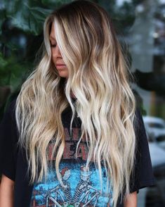 Low-Maintenance Long Haircut for Thin Hair Volumizing Haircuts, New Hair Look, Long Length Hair, Long Haircuts, Hair Adviser, Shadow Root, Low Maintenance Hair, Blonde Hair Inspiration, Mom Hairstyles