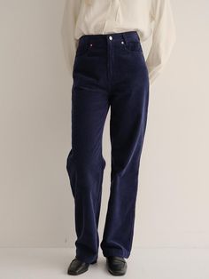 Composition : cotton 100Country of Origin : Republic of Korea Navy Corduroy Pants Outfit, Coudroy Pants, Blue Corduroy Pants Outfit, Navy Corduroy Pants, Corduroy Pants Outfit, Pants Women, Pants Straight, Fall 2024, Corduroy Pants