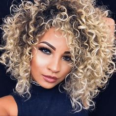 37+ Trendy Cute Hairstyles for Women 2022 Medium Length Curly Hair, Blonde Curly Hair, Curly Hair With Bangs, Permed Hairstyles, Quick Hairstyles, Curly Hair Cuts, Hair Photo