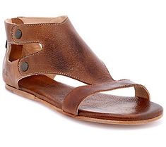 Done with stylish cutouts, this full grain leather flat sandal is ready for a full day's fun. From BED STU. Summer Toe Post Leather Flats, Bed Stu Sandals, Dress Sandals Flat, Womens High Boots, Turquoise Men, Sandal Online, Bed Stu, Leather Sandals Flat, Leather Sandals Women