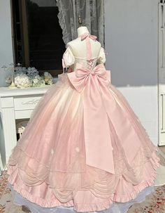 Real Princess Dresses, Pink Victorian Dress, Birthday Frocks, Pink Victorian, Real Princess, Girls Couture, Fashion Drawing Dresses, Princess Dresses, Ball Gowns Evening