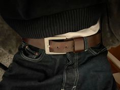 French Style, Minimalist Outfit, Mens Belts, Spring Outfit, Belt Buckles, Leather Belt, Casual Outfits, Pins, Quick Saves