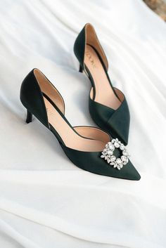 Handmade emerald green satin women's pumps MANU with kitten heel height is 5.5 cm / 2.2 inches, which allows you to wear these shoes all day long.  Classy women's evening shoes with a pointy closed toe and cushioned leather insoles, Italian satin top. Timeless shoe design: suitable for both formal office wear, evening party look, and other informal occasions.  Cushioned insoles along the entire length of the shoe, are soft and remember the position of the foot. Tunit sole is a mixture of leather chips and rubber, it's more wear-resistant than leather and more durable. In the photo: STYLE name: MANU HEEL: 5 cm, pointy heel MATERIALS in the photo: emerald green satin, leather insole Can be decorated with a crystal bow or brooch if additional ordered. You can order brooches here: https://www. Emerald Green Shoes, Emerald Green Heels, Emerald Shoes, Formal Office Wear, Green Pumps, Timeless Shoes, Pointy Heels, Formal Office, Women Heels