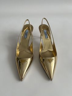 Prada Brushed Leather Logo Slingback Shoes Pumps Heels Sandals Size 36  | eBay Prada Kitten Heels, Shoes Pumps Heels, Prada Heels, Fab Shoes, Bridal Sandals, Designer Pumps, Slingback Shoes, Woman Looking, Gold Heels