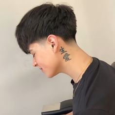 Haircut Selfie, Photo Hijab, Gents Hair Style, Asian Haircut, Tapered Hair