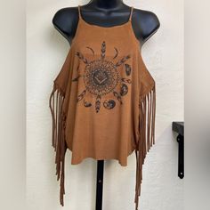 Charlotte Russe, Brown Suede Top In A Large Has A Beautiful Feather, Moon And Half Moon Design On The Front And Fringes On Both Sides Giving Western Vibes. Pair With Your Favorite Pair Of Shorts Or Skirt. 90% Polyester 10% Spandex See Pictures For Measurements Nwot Brown Fringed Tops For Festival, Brown Fringe Tops For Festival, Brown Fringe Top For Festival, Cut Tshirt Diy, Half Moon Design, Cut Tee Shirts, Oc Board, Fringe Shirt, Western Vibes