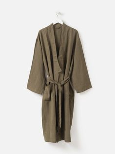 Relax at home in our 100% linen loungewear. Made from OEKO-TEX certified flax linen sourced from Belgium and France. Wellness Centre, Linen Robe, Linen Loungewear, Mens Linen, Drip Dry, Belgium, Design Details, Ivy, Lounge Wear