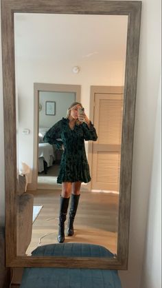 Business Casual Knee High Boots, Short Dress Tall Boots, Brown Boots Outfit Work, Knee High Boots And Dress, Knee Length Boots Outfit, Dress And Tall Boots, Black Flat Knee High Boots, Brown Knee High Boots Outfit, Knee Length Skirts Outfits