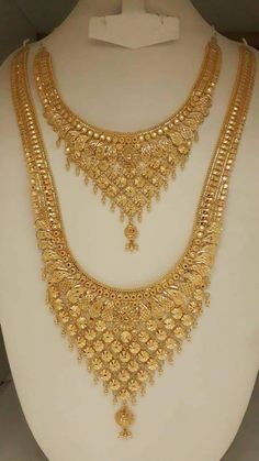 Gold Jewellery Set For Bride, Dubai Necklace Designs Gold, Gold Bride Jewelry Set, Bridal Gold Jewellery Design Indian, Gold Jewellery Design Necklaces Bridal, Gold Sets Jewelry Indian Design, Gold Necklace Set Bridal, Gold Necklace Set Indian, Necklace Set Indian Bridal Jewelry