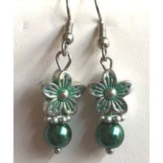 Silver Bead Flower Earrings Pretty Island Styling. Silver Plated Metal Alloy. Green Glass Simulated Pearl Beads. New Condition. Cheap Handmade Green Earrings, Bead Flower Earrings, Island Styling, Pretty Island, Pearl Flower Earrings, Green Island, Earrings Pretty, Bead Flower, Green Pearls