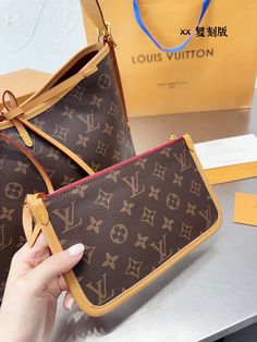 BRC Fashion Lu-Vi Bags - 14490 A+ Excellent Quality copies; Contact us if you've any questions in your mind. Trendy Tote, Crossbody Tote, Top Collection, New Instagram, Cute Bag, Crossbody Shoulder Bag, Louis Vuitton Bag, Sale Items, Contact Us