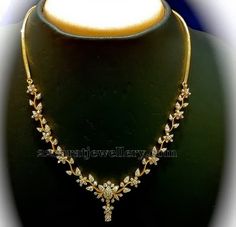 Diamond Necklace Indian, Diamond Necklace Simple, Beautiful Diamond Necklace, Diamond Necklace Designs, Gold Pendant Jewelry, Gold Bride Jewelry