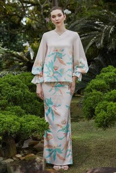 Gaun Dress, Guest Ideas, Kebaya Modern Dress, Sewing Wedding Dress, Traditional Dresses Designs