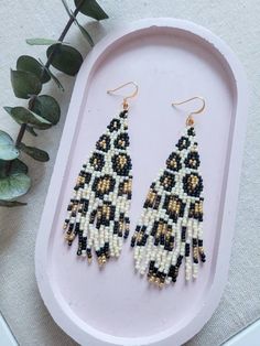 Handmade with love ❤️  Leopard print seed bead earrings made with size 11/0 Toho seed beads Hypoallergenic earring hook Leopard Ears, Animal Print Earrings, Beaded Fringe, Hypoallergenic Earrings, Fringe Earrings, Seed Bead Earrings, Dainty Jewelry, Cheetah Print, Leopard Print