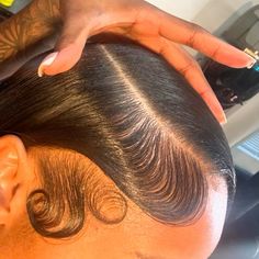 Edges Hair, Voluminous Curls, Natural Hair Updo, Voluminous Hair, Afro Women, Relaxed Hair, Sleek Hairstyles, Goddess Braids, Protective Hairstyles