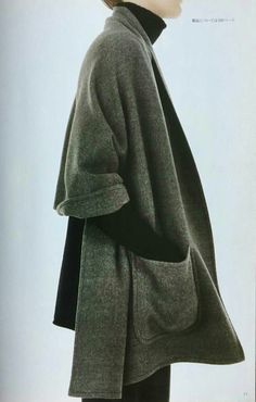 Hermès by Martin Margiela Martin Margiela, Clothes Horse, 가을 패션, French Fashion, Get Dressed, Clothing Patterns, Fashion Magazine, Personal Style, Cashmere