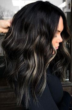 Dark Black Hair, Peekaboo Hair Colors, Balayage Blond, Black Hair Balayage, Black Hair With Highlights