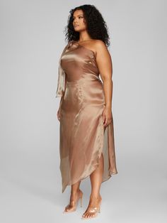 Plus Size Giselle One Shoulder Dress - Leslie Sidora x FTF | Fashion to Figure Leslie Sidora, Figure Dress, Fashion To Figure, Handkerchief Hem, Little White Dresses, Mini Purse, Summer 2022, Trendy Plus Size, Plus Size Dress