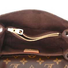 This is an authentic LOUIS VUITTON Monogram Pochette Metis East West. This chic handbag is crafted of classic Louis Vuitton monogram coated canvas in brown. The bag features a vachetta cowhide leather top handle, a removable, adjustable monogram coated canvas shoulder strap, gold chain strap, and a rear zipper pocket. The envelope-style crossover flap opens with a polished gold-toned S-lock to a partitioned brown microfiber interior. Pochette Metis East West, Chic Handbags, East West, Leather Top, Authentic Louis Vuitton, Chain Strap, Cowhide Leather, Crossover, Gold Chain