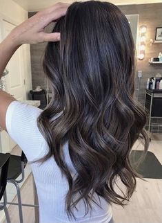 Hair Cut Pic, Ashy Brown Hair, Ashy Brown, Brown To Blonde Balayage, Hair Color Pictures, Hair Color Light Brown, Brown Hair Balayage, Summer Hair Color For Brunettes