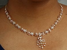 18 Karat Rose & Yellow Gold Polish Diamond Necklace  - 235-DN497 - in 19.000 Grams for USD $4021.41. 
Made in India by Totaram Jewelers Online this product is in Gold - 18 Karat Gold  & is an excellent gift for Adult - Women. Ships fully insured with secured guaranteed delivery for free with your order over $250 from New Jersey USA & comes with 30 days exchange policy. Small Diamond Necklace, New Necklace Designs, Diamond Necklace Simple, Bridal Diamond Necklace, Gold Bangles For Women, Real Diamond Necklace, Choker Necklace Designs, Pendant Sets, Diamond Pendants Designs