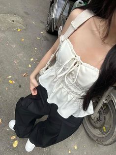 Chinese Douyin, Korean Fashion Grunge, Y2k Acubi, Simple Streetwear, 사진 촬영 포즈, Fashion Mistakes, Really Cute Outfits, Kpop Outfits