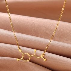 Heart Pendant Necklace Gold, Molecule Necklace, Pendant Necklace Simple, Lip Designs, Stainless Steel Necklace, Heart Pendant Necklace, High Quality Jewelry, Necklace For Women, Free Jewelry