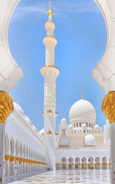 the inside of a large white building with arches and domes on it's sides