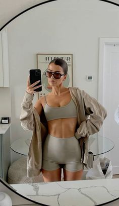 Grey workout set, oversides jacket, shacket, sunglassss, tinted sunglasses, amazon dupe, #ad , aesthetic bathroom, egg shell walls Summer 2024 Athleisure Outfits, Cute Casual Girly Outfits, Modest Workout, Gym Ootd, Lulu Outfits, Pilates Outfit, Gymwear Outfits, Gym Crush, Ootd Women