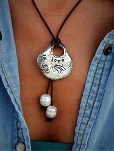 Boho Jewelry LOVE Bohemian Necklace Boho Leather Jewelry, Silver Boho Necklace, Handmade Gifts For Girlfriend, Girlfriend Jewelry Gift, Silver Boho Jewelry, Boho Jewellery Necklaces, Silk Wrap Bracelets, Leather Pearl Necklace, Girlfriend Jewelry