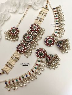 Elegant Pakistani choker set/Pakistani Jewelry/ Indian and Pakistani wedding jewelry/ Bollywood jewelry/ kundan and Polki jewelry/multi color  This elegant pearls choker set comes with Jhumki Earrings with attached saharey and Tikka.  All items are shipped from Brampton, Ontario, Canada. If you need your item by a certain day, please reach out to us for express delivery option before placing the order so that we can update the shipping for you. Standard shipping/delivery timeline Below are the d Luxury Festive Jewelry Sets With Latkans, Pakistani Jewelry Simple, Saharey Earrings, Pearls Choker, Brampton Ontario, Pakistani Bridal Jewelry, Jewelry Kundan, Simple Choker, Perhiasan India