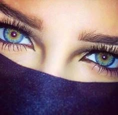 Pretty Eyes Color, Rare Eye Colors, Rare Eyes, Beautiful Eyes Color, Eyes Color, Windows To The Soul, Smink Inspiration, Most Beautiful Eyes